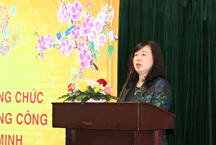 Bộ Y tế gặp gỡ, thăm hỏi và chúc Tết các cán bộ lão thành ngành Y tế - Ảnh 1. Bộ Y tế gặp gỡ, thăm hỏi và chúc Tết các cán bộ lão thành ngành Y tế - Ảnh 1.