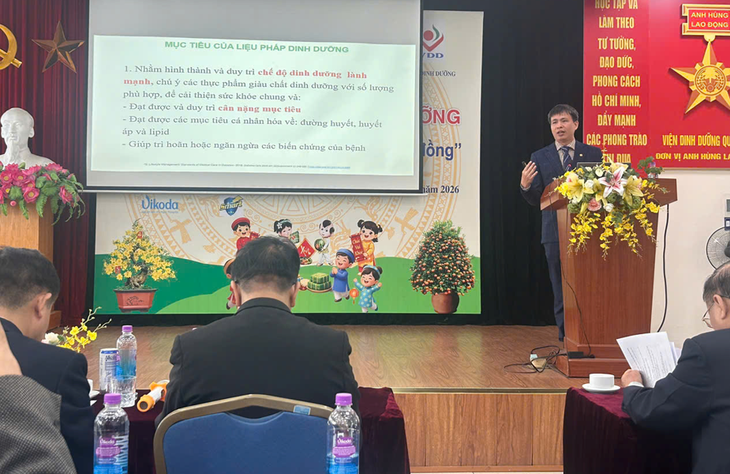 Chuyên gia cảnh báo: Ăn Tết thiếu kiểm soát, nhiều bệnh mạn tính sẽ bùng phát sau kỳ nghỉ- Ảnh 1.