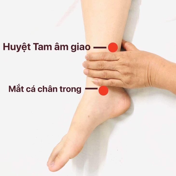 Day bấm 4 huyệt này đều đặn mỗi ngày sẽ giúp bạn ngủ ngon- Ảnh 4.