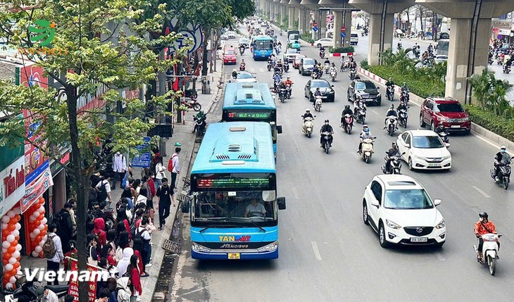 Gần 50.000 lượt xe buýt Hà Nội được vận hành dịp cao điểm Tết Bính Ngọ 2026- Ảnh 1. Gần 50.000 lượt xe buýt Hà Nội được vận hành dịp cao điểm Tết Bính Ngọ 2026- Ảnh 1.