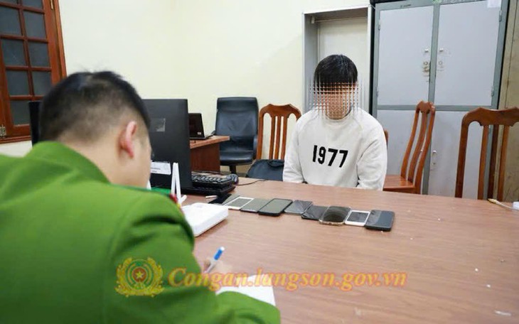 Chỉ vay 20 triệu, người phụ nữ gánh nợ 400 triệu vì 'phí dịch vụ', 'tiền cà phê' và đáo hạn dây chuyền- Ảnh 2.