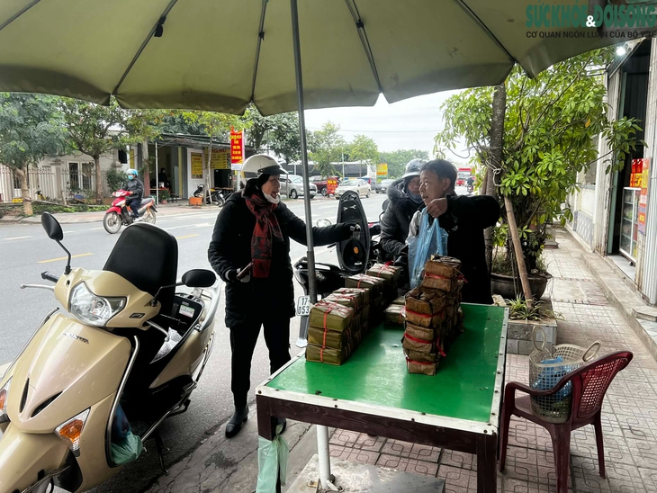 Bánh chưng cầu Báng giữ hồn Tết quê lúa- Ảnh 7. Bánh chưng cầu Báng giữ hồn Tết quê lúa- Ảnh 7.