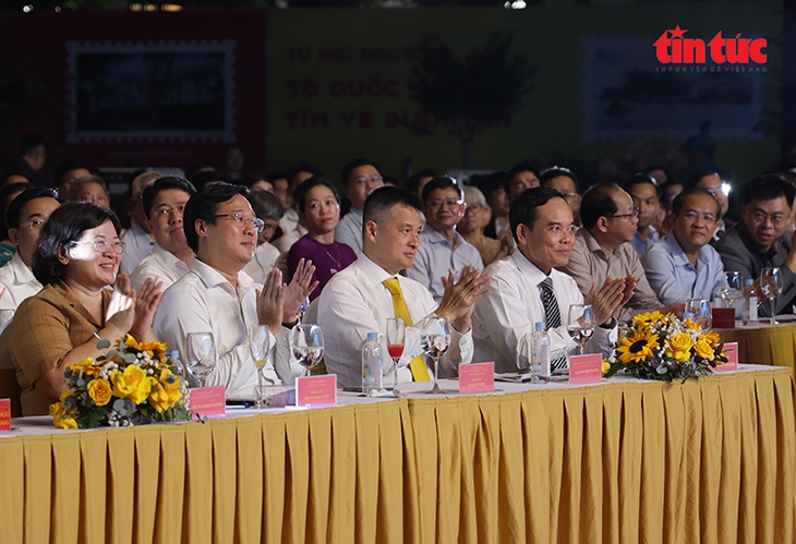 TP Hồ Chí Minh khánh thành công viên tưởng niệm nạn nhân COVID-19- Ảnh 7.