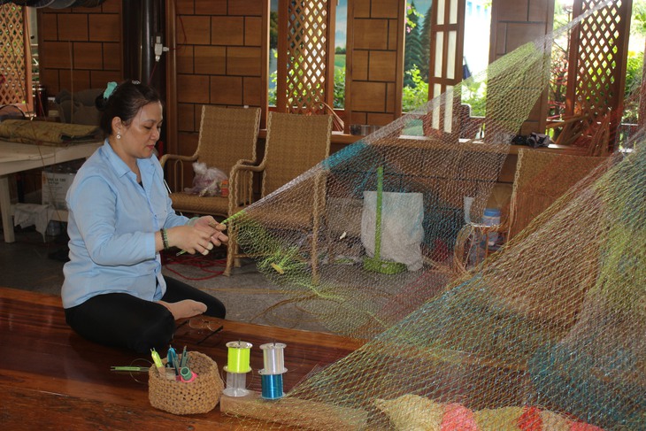 Nơi hội tụ các loài hoa và nghề truyền thống đón khách du xuân- Ảnh 3. Nơi hội tụ các loài hoa và nghề truyền thống đón khách du xuân- Ảnh 3.