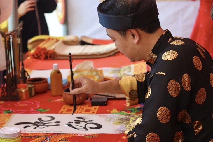 Khai bút đầu năm 2026 ngày, giờ nào đẹp? Thủ tục thực hiện khai bút sao cho đúng?- Ảnh 1.