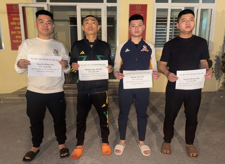 Nhậu say hai nhóm thanh niên lao vào hỗn chiến, 1 người nhập viện- Ảnh 1. Nhậu say hai nhóm thanh niên lao vào hỗn chiến, 1 người nhập viện- Ảnh 1.