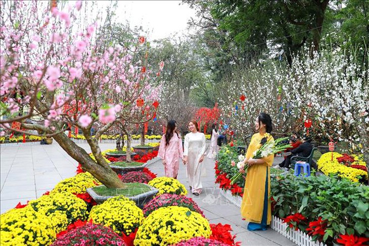 Top những không gian và điểm đến du Xuân tại Hà Nội dịp Tết Bính Ngọ- Ảnh 3. Top những không gian và điểm đến du Xuân tại Hà Nội dịp Tết Bính Ngọ- Ảnh 3.