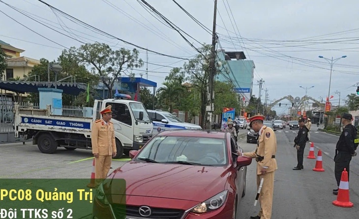 Ngày Tết, xử lý nhiều tài xế uống rượu bia- Ảnh 1.