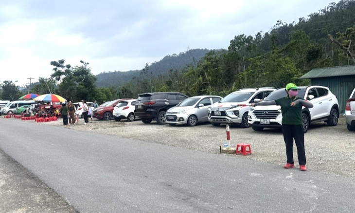 Từ hôm nay 20/2, du khách đến tham quan Yên Tử được miễn phí vé trông giữ phương tiện- Ảnh 1. Từ hôm nay 20/2, du khách đến tham quan Yên Tử được miễn phí vé trông giữ phương tiện- Ảnh 1.