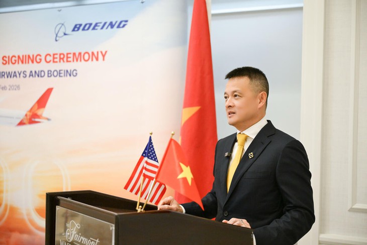 Cú bắt tay trị giá 22,5 tỷ USD với Boeing của Sun PhuQuoc Airways sẽ dành cho dàn tàu bay thân rộng Dreamliner hiện đại- Ảnh 2.