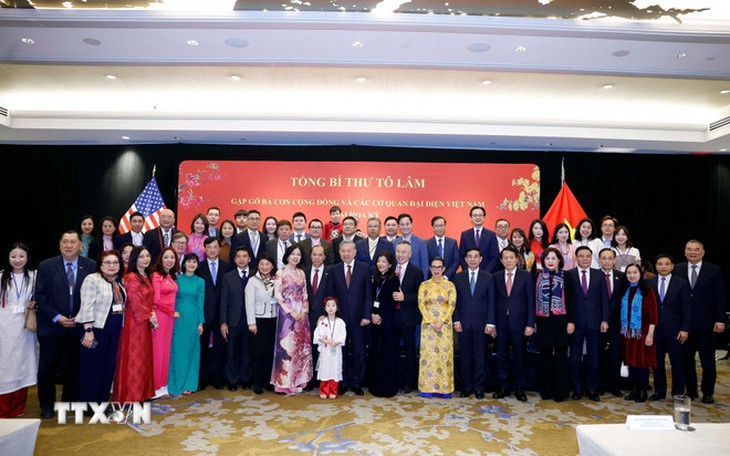Tổng Bí thư Tô Lâm kết thúc chuyến tham dự Cuộc họp Khai mạc Hội đồng Hòa bình về Gaza tại Hoa Kỳ- Ảnh 6. Tổng Bí thư Tô Lâm kết thúc chuyến tham dự Cuộc họp Khai mạc Hội đồng Hòa bình về Gaza tại Hoa Kỳ- Ảnh 6.