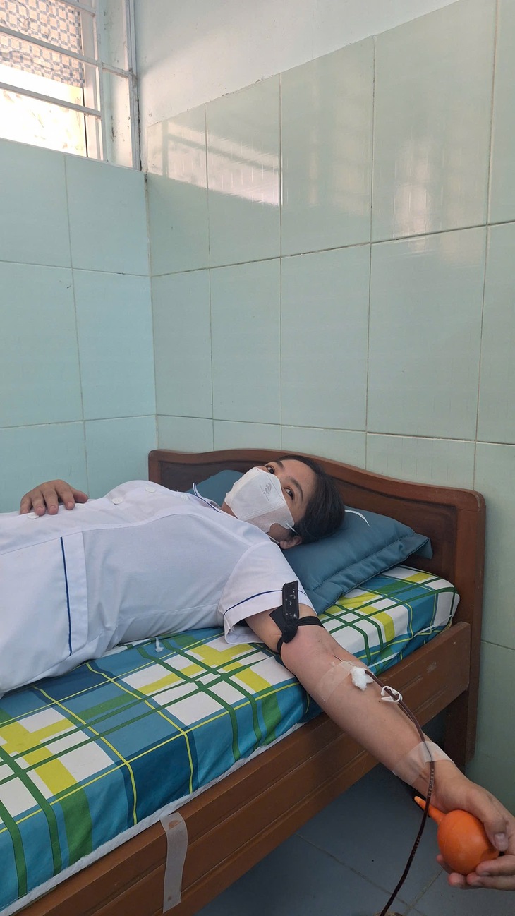 Hai nữ điều dưỡng hiến máu cứu sống thai phụ nguy kịch- Ảnh 3.