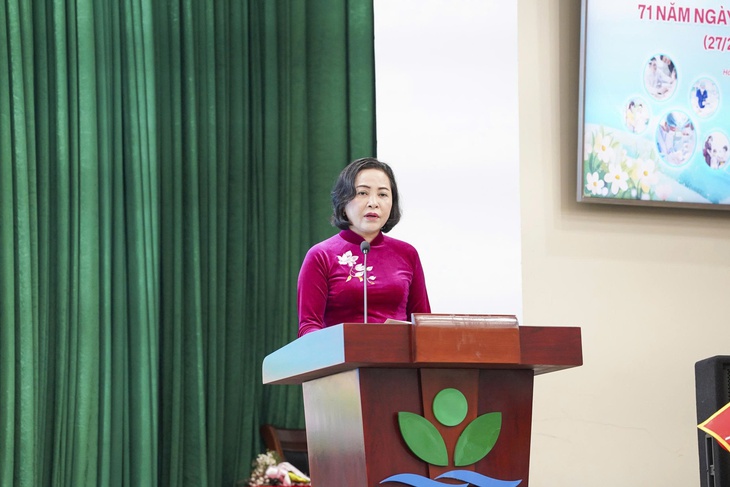 Phó Chủ tịch Quốc hội Nguyễn Thị Thanh chúc mừng ngày truyền thống ngành Y tại Bệnh viện Nhi Trung ương, BVĐK Đức Giang- Ảnh 1. Phó Chủ tịch Quốc hội Nguyễn Thị Thanh chúc mừng ngày truyền thống ngành Y tại Bệnh viện Nhi Trung ương, BVĐK Đức Giang- Ảnh 1.