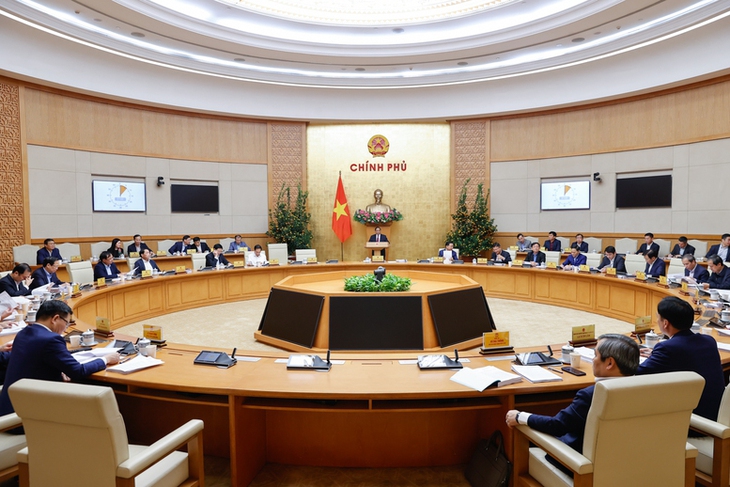 Thủ tướng: Thể chế phải đi trước, dẫn đường, nhằm tháo gỡ các điểm nghẽn- Ảnh 1.