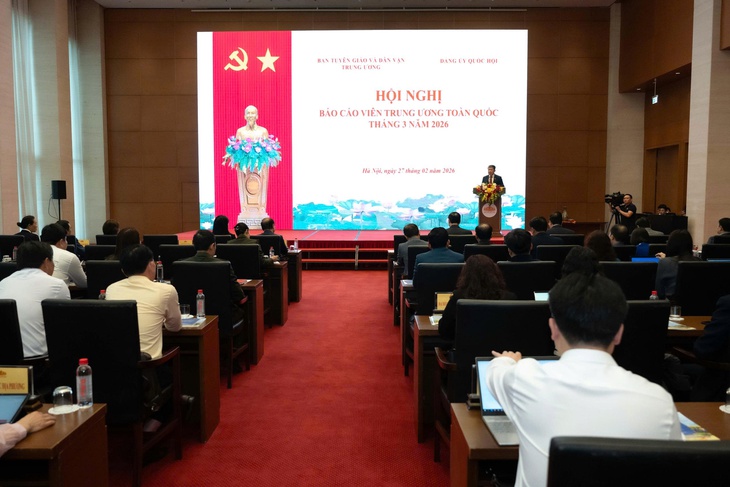 Tuyên truyền có trọng tâm, trọng điểm về cuộc bầu cử ĐBQH khóa XVI- Ảnh 1. Tuyên truyền có trọng tâm, trọng điểm về cuộc bầu cử ĐBQH khóa XVI- Ảnh 1.