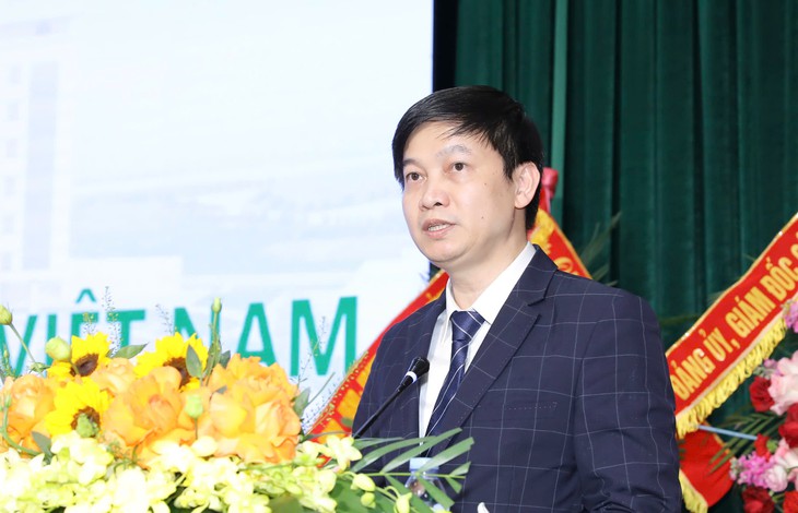 Thứ trưởng Thường trực Bộ Y tế Vũ Mạnh Hà dự lễ khánh thành hệ thống xạ trị gia tốc tại Bệnh viện Ung bướu Thanh Hóa- Ảnh 4.
