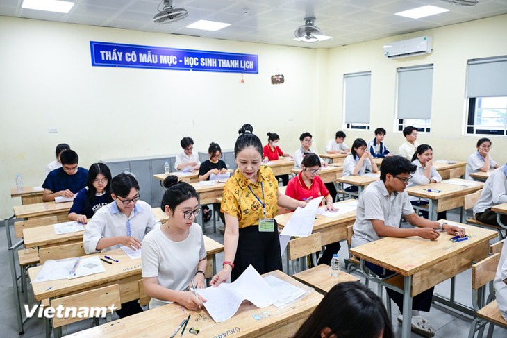 Không công bố đề thi minh họa Kỳ thi tốt nghiệp Trung học Phổ thông năm 2026- Ảnh 1. Không công bố đề thi minh họa Kỳ thi tốt nghiệp Trung học Phổ thông năm 2026- Ảnh 1.