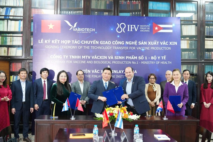 Chuyển giao Công nghệ Sản xuất vắc xin phòng bệnh viêm màng não do não mô cầu BC: Bước tiến trong hợp tác công nghệ sinh học và y tế Việt Nam-Cuba- Ảnh 4. Chuyển giao Công nghệ Sản xuất vắc xin phòng bệnh viêm màng não do não mô cầu BC: Bước tiến trong hợp tác công nghệ sinh học và y tế Việt Nam-Cuba- Ảnh 4.