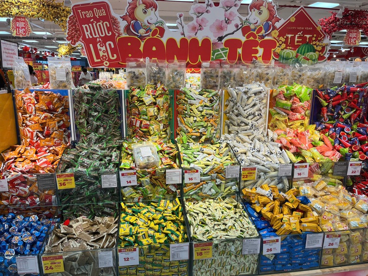 Phố bánh kẹo vào vụ Tết- Ảnh 5.