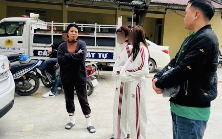 Phát hiện 9 nữ nhân viên bị khóa cửa trong quán karaoke