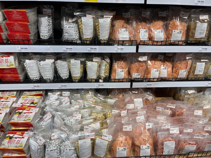 Phố bánh kẹo vào vụ Tết- Ảnh 6.