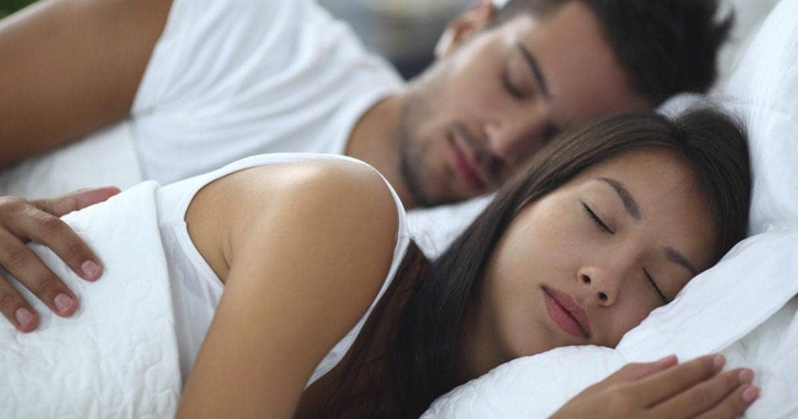Bí quyết ngủ ngon nhờ ‘chuyện ấy’- Ảnh 3.