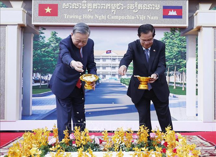 Tuyên bố chung giữa nước CHXHCN Việt Nam và Vương quốc Campuchia- Ảnh 4.