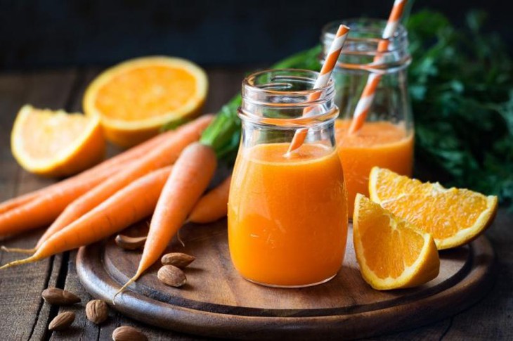 4 công thức nước ép trái cây ‘hồi sinh’ năng lượng và sáng da tức thì trong ngày Tết- Ảnh 3.