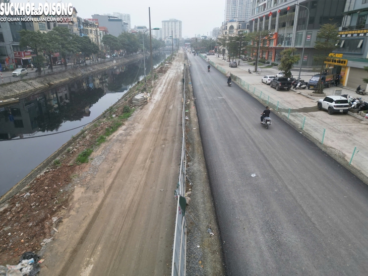 Diện mạo mới tuyến đường nhiều năm lầy lội ở nội đô Hà Nội- Ảnh 4. Diện mạo mới tuyến đường nhiều năm lầy lội ở nội đô Hà Nội- Ảnh 4.