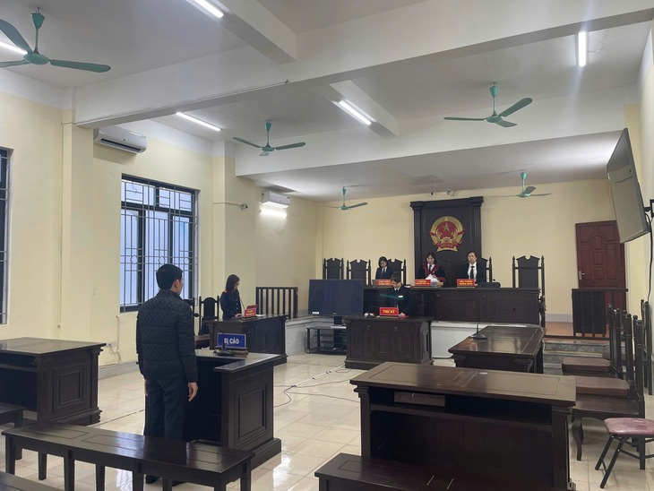 Bình luận vu khống, xúc phạm danh dự người khác, TikToker ở Lai Châu nhận án 12 tháng tù treo- Ảnh 1.
