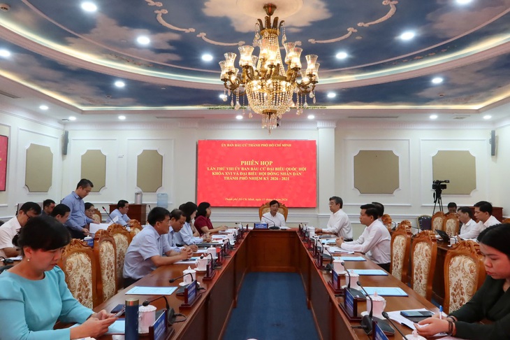 TPHCM: Chuẩn bị chu đáo, đảm bảo ngày bầu cử diễn ra thành công
- Ảnh 1. TPHCM: Chuẩn bị chu đáo, đảm bảo ngày bầu cử diễn ra thành công
- Ảnh 1.