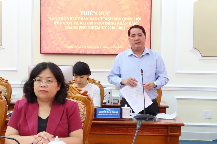 TPHCM: Chuẩn bị chu đáo, đảm bảo ngày bầu cử diễn ra thành công
- Ảnh 2. TPHCM: Chuẩn bị chu đáo, đảm bảo ngày bầu cử diễn ra thành công
- Ảnh 2.