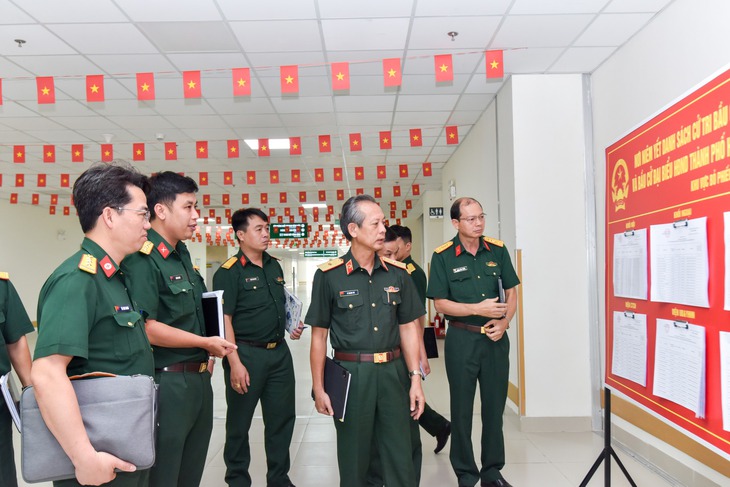 Điểm bầu cử đặc biệt tại bệnh viện sẵn sàng cho ngày hội non sông- Ảnh 1. Điểm bầu cử đặc biệt tại bệnh viện sẵn sàng cho ngày hội non sông- Ảnh 1.