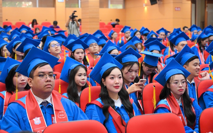 Dấu ấn quốc tế tại Hội nghị Khoa học sinh viên Trường Đại học Y Hà Nội- Ảnh 5.
