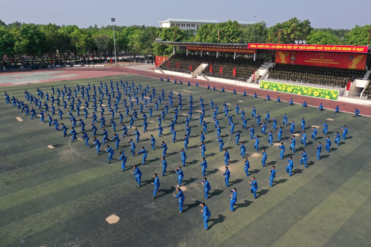 Mãn nhãn các màn võ thuật, diễn tập chống khủng bố của học viên công an- Ảnh 7.