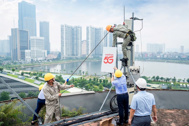 Đảm bảo mạng viễn thông hoạt động tốt phục vụ ngày bầu cử 15/3- Ảnh 1. Đảm bảo mạng viễn thông hoạt động tốt phục vụ ngày bầu cử 15/3- Ảnh 1.