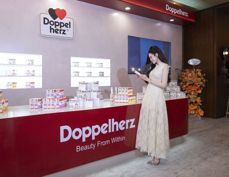 Doppelherz tổ chức sự kiện 'Xuân rạng ngời' – Tôn vinh vẻ đẹp bền vững của phụ nữ hiện đại- Ảnh 2. Doppelherz tổ chức sự kiện 'Xuân rạng ngời' – Tôn vinh vẻ đẹp bền vững của phụ nữ hiện đại- Ảnh 2.