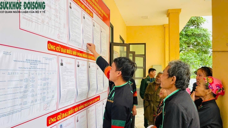 Cử tri của 1 trong 10 tộc người bí ẩn nhất thế giới tham gia bầu cử- Ảnh 4. Cử tri của 1 trong 10 tộc người bí ẩn nhất thế giới tham gia bầu cử- Ảnh 4.