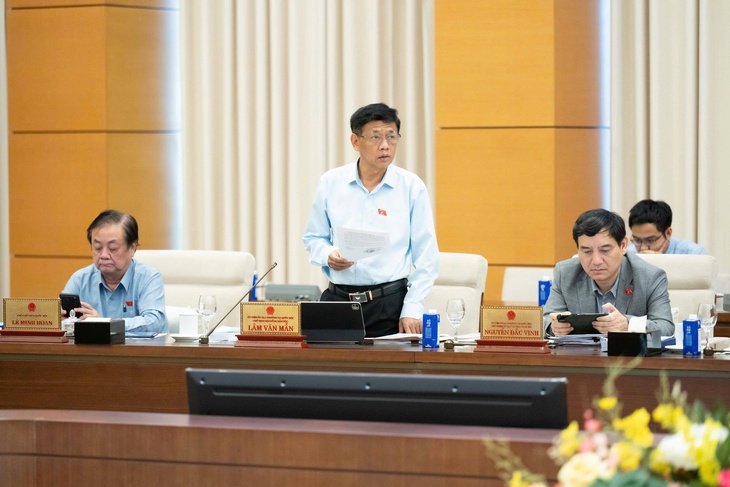 Chủ tịch Quốc hội: Trẻ bị bỏ rơi, con lao động ở nước ngoài vẫn phải được khai sinh ngay- Ảnh 3. Chủ tịch Quốc hội: Trẻ bị bỏ rơi, con lao động ở nước ngoài vẫn phải được khai sinh ngay- Ảnh 3.