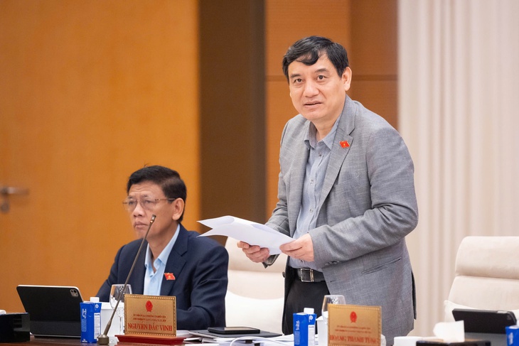 Sửa Luật Thi đua, khen thưởng: Tăng phân cấp, đơn giản thủ tục, thúc đẩy chuyển đổi số- Ảnh 3.