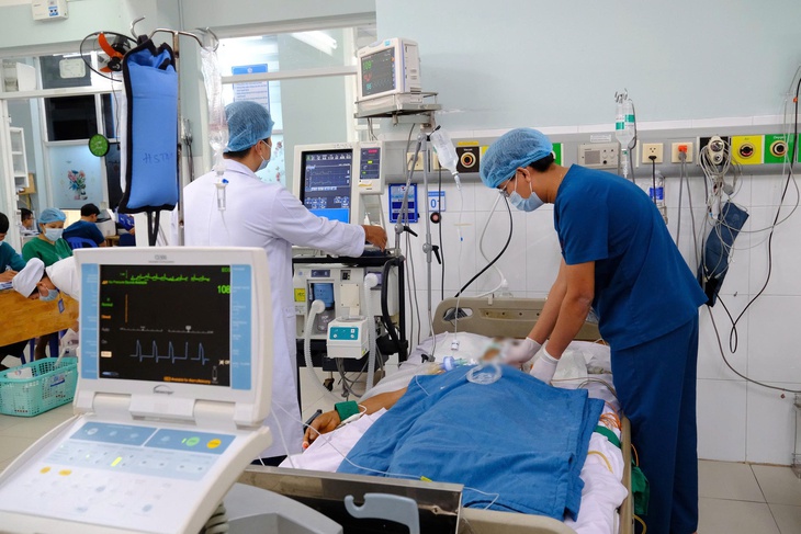 Chạy đua 'thời gian vàng' cứu nhiều ca nhồi máu cơ tim cấp nguy kịch- Ảnh 1.