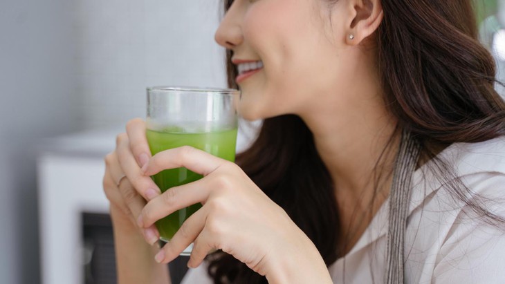 uong-nuoc-la-mo-co-tac-dung-gi-03
