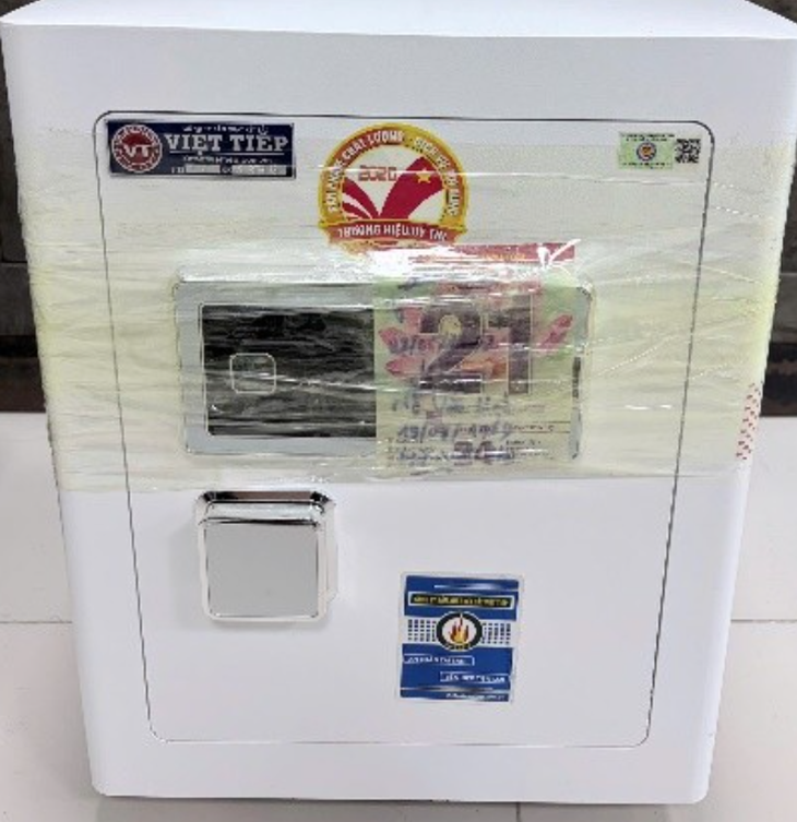 Sập bẫy mua 'thiên thạch', người phụ nữ tại Hà Nội mất 11 tỷ đồng- Ảnh 5. Sập bẫy mua 'thiên thạch', người phụ nữ tại Hà Nội mất 11 tỷ đồng- Ảnh 5.