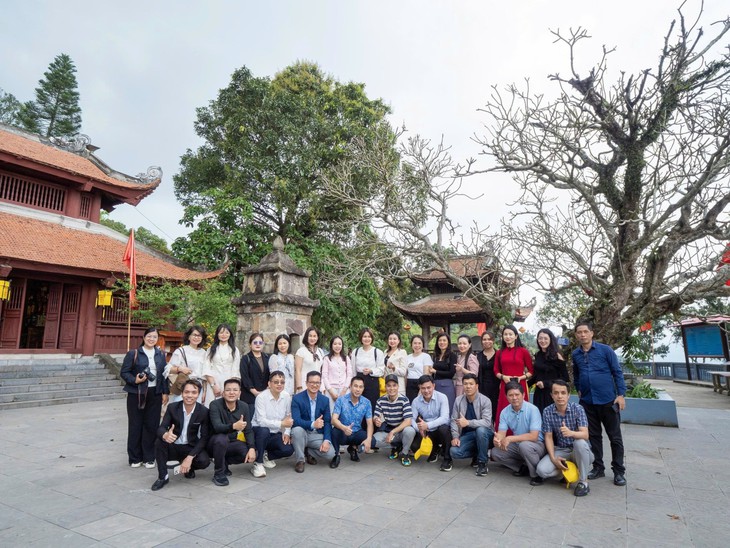 Hải Phòng đẩy mạnh kết nối di sản, thương mại và du lịch tại Lễ hội mùa Xuân Côn Sơn - Kiếp Bạc 2026- Ảnh 6. Hải Phòng đẩy mạnh kết nối di sản, thương mại và du lịch tại Lễ hội mùa Xuân Côn Sơn - Kiếp Bạc 2026- Ảnh 6.