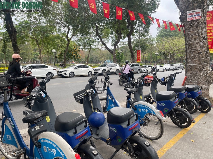 Xe đạp điện công cộng ở Hà Nội chưa thu hút được người dân sử dụng- Ảnh 5.