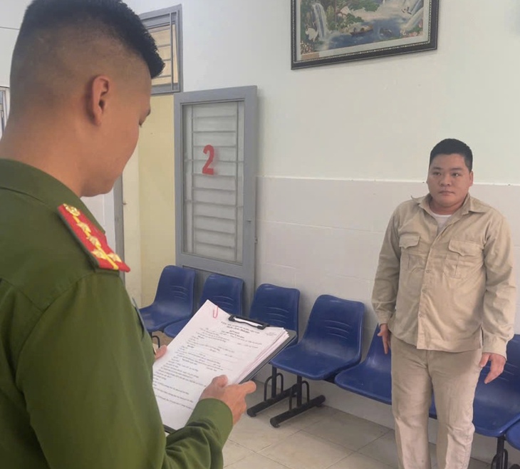 Khởi tố đối tượng tiêu thụ xe máy trộm cắp- Ảnh 1.