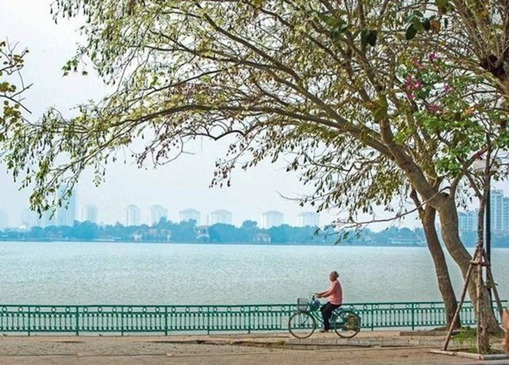 Miền Bắc duy trì thời tiết mát mẻ dễ chịu do không khí lạnh nhẹ tác động- Ảnh 1.