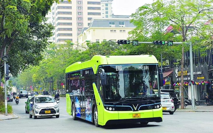 Xe xăng sẽ bị hạn chế đi vào khu vực nào của Hà Nội từ ngày 1/7?- Ảnh 1. Xe xăng sẽ bị hạn chế đi vào khu vực nào của Hà Nội từ ngày 1/7?- Ảnh 1.