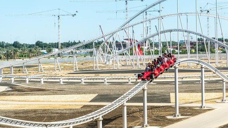 Đi tàu lượn siêu tốc, người đàn ông trung niên bị xuất huyết não- Ảnh 1. Đi tàu lượn siêu tốc, người đàn ông trung niên bị xuất huyết não- Ảnh 1.