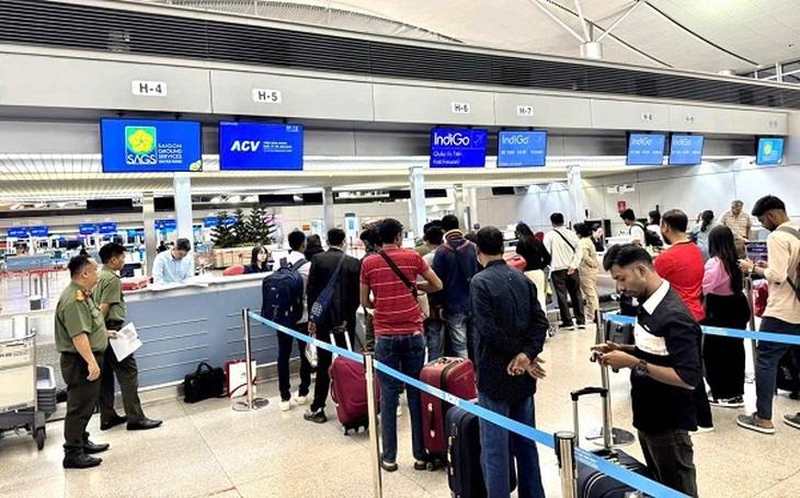 Đồng Nai: Trục xuất về nước 36 người Bangladesh lao động ‘chui’- Ảnh 1. Đồng Nai: Trục xuất về nước 36 người Bangladesh lao động ‘chui’- Ảnh 1.